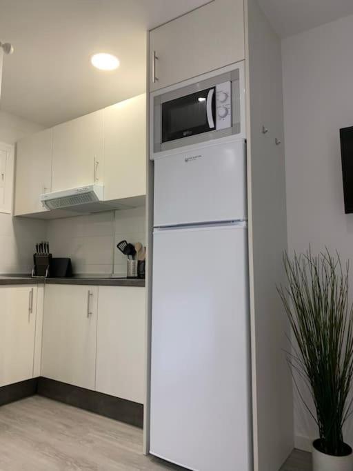 Apartamento Con Encanto Y Piscina Фуенхірола Екстер'єр фото